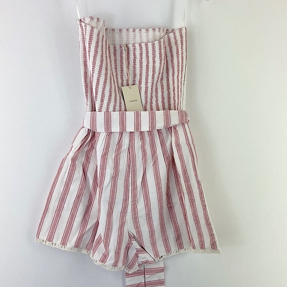 TULAROSA Laylah Romper in Red and White Stripe Size L - Picture 7 of 8